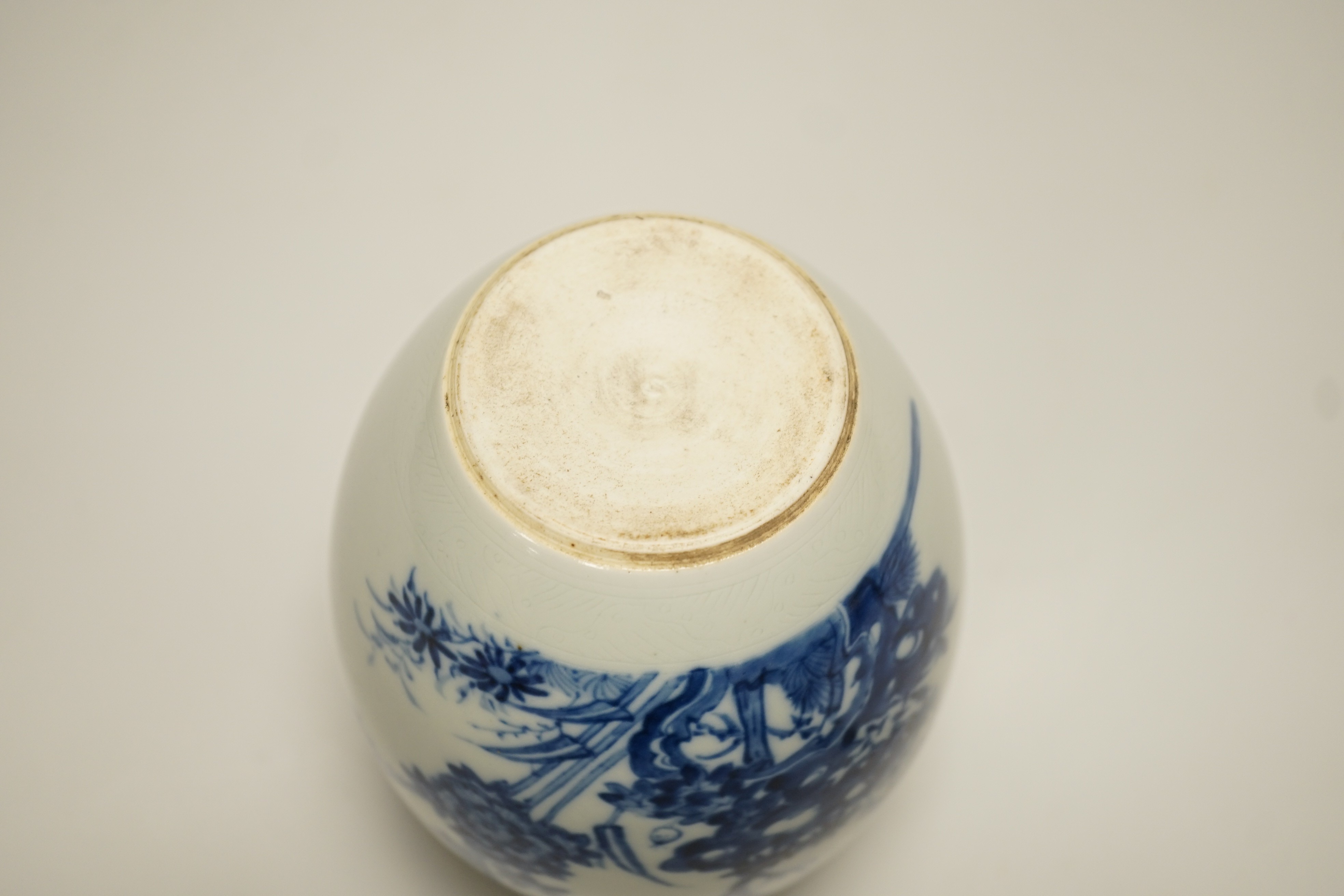 A Chinese blue and white vase, in Transitional style, 14.5cm